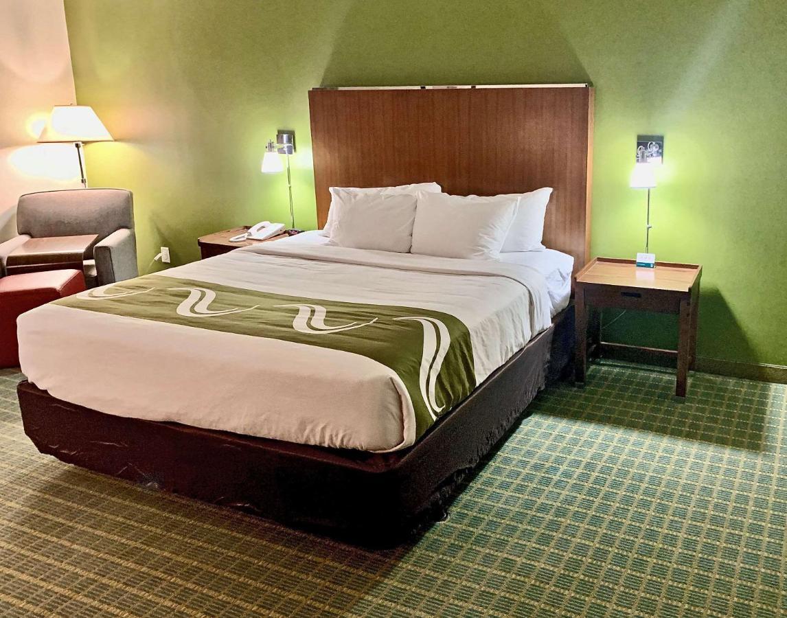 Quality Inn Lexington -Horse Park Екстериор снимка