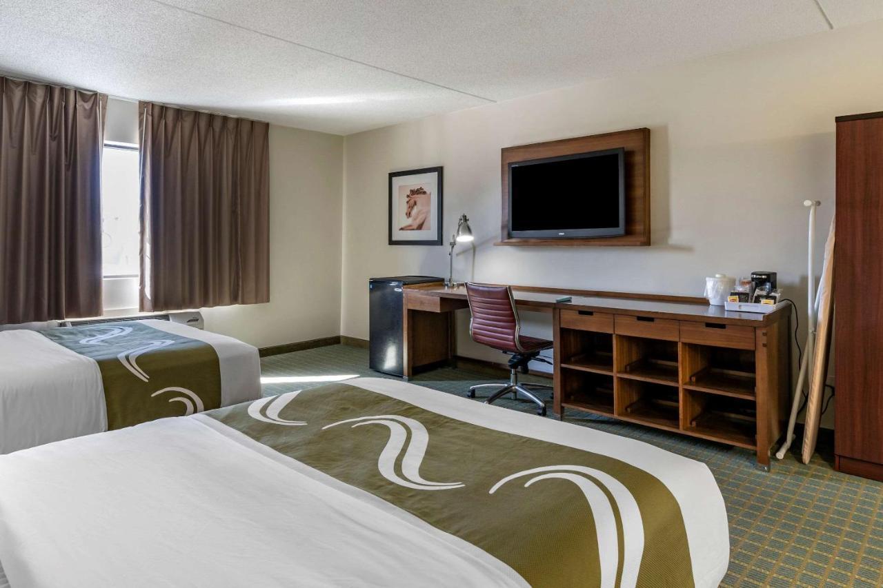 Quality Inn Lexington -Horse Park Екстериор снимка