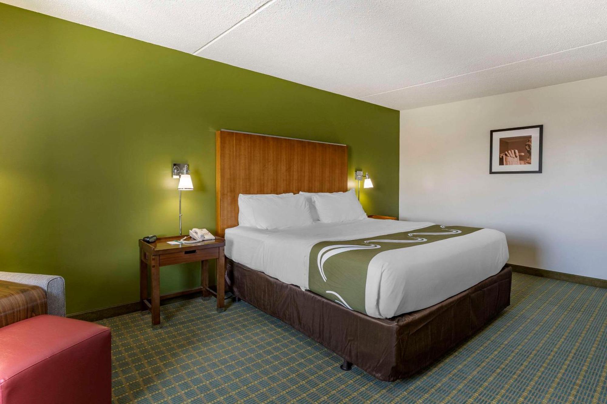 Quality Inn Lexington -Horse Park Екстериор снимка